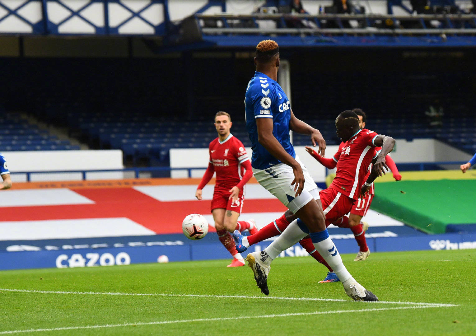 杯的竞争更 杯的竞争更